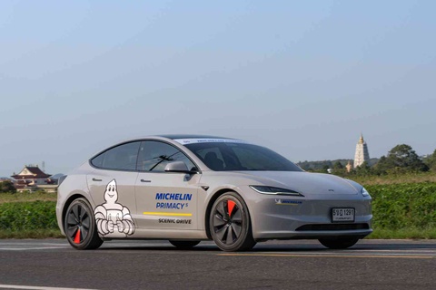 Danh gia Tesla Model 3 - sedan dien ban chay top dau the gioi co gi? hinh anh